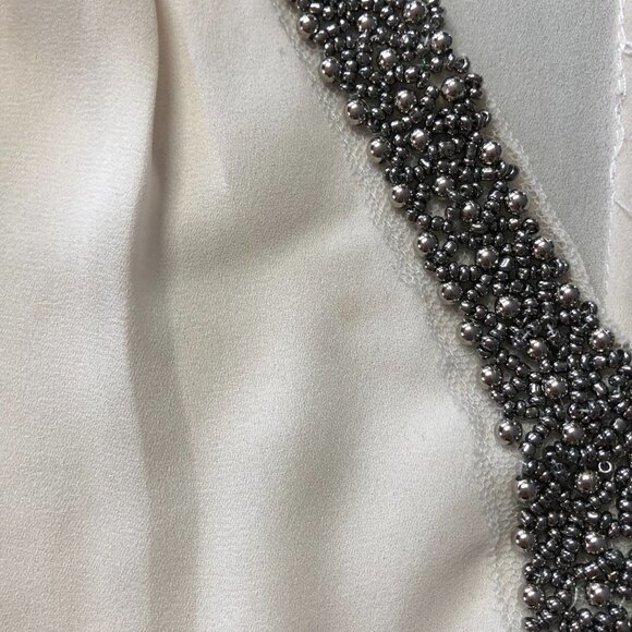 Spense Cream Sleeveless Blouse With Beaded Deep V Neckline Size Medium - Picture 7 of 11